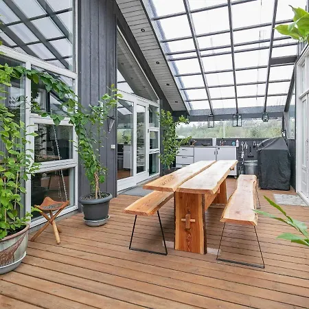 Holiday home 10 Person In *