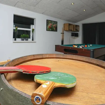 10 Person In Holiday home *