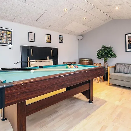 Holiday home 10 Person In
