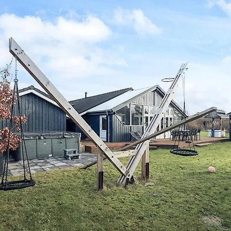 5 Star Holiday Home In Brovst